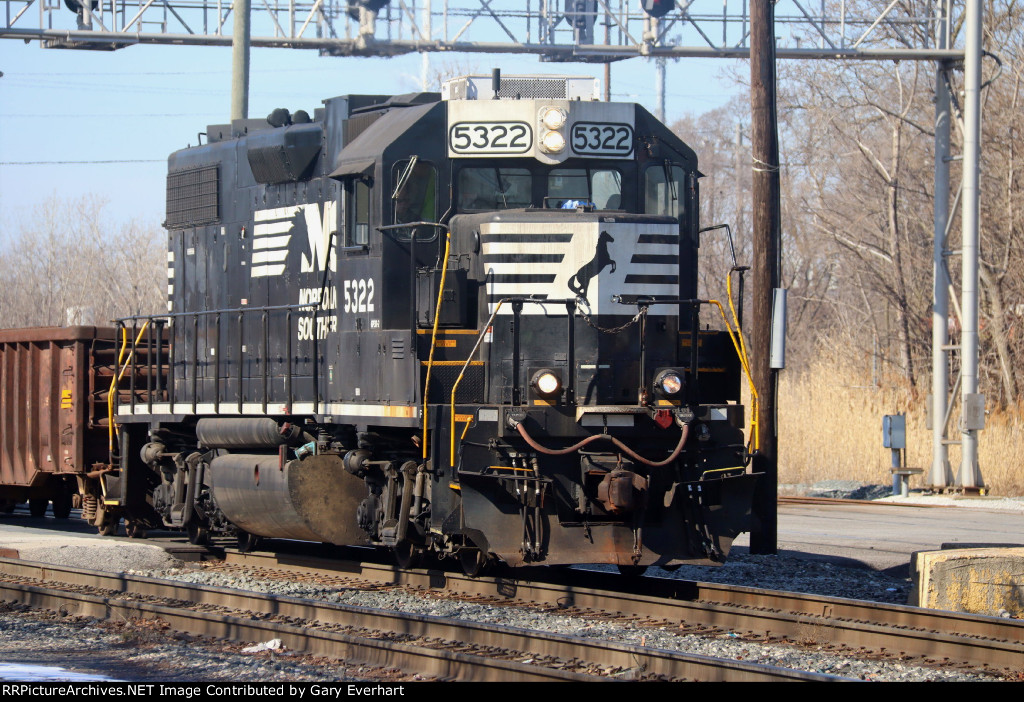 NS GP38-2 #5322